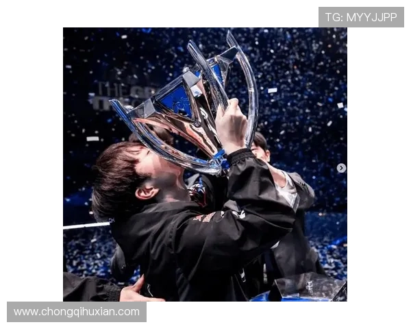 Keria化身赛场指挥官带领队伍上演惊天逆转之战